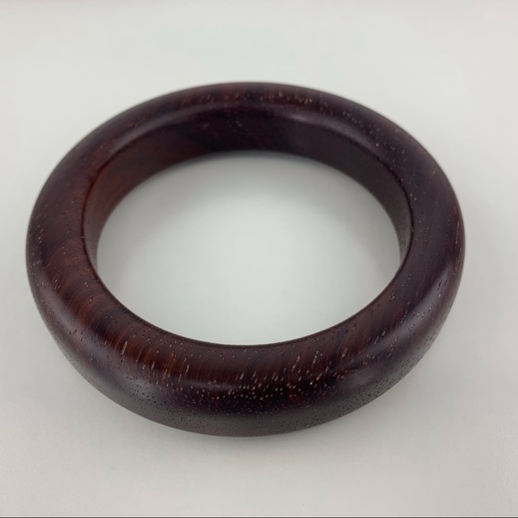 Handmade African Padauk Wooden Bangle Bracelet - Picture 10 of 16